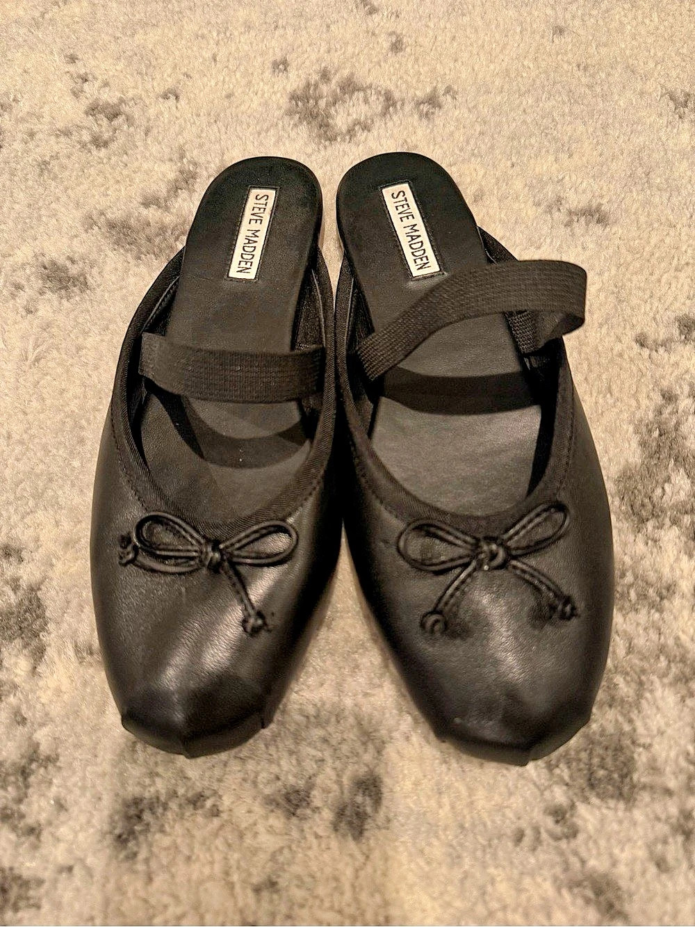 Steve Madden Cutesy Ballet Mule Black Flats with Bow